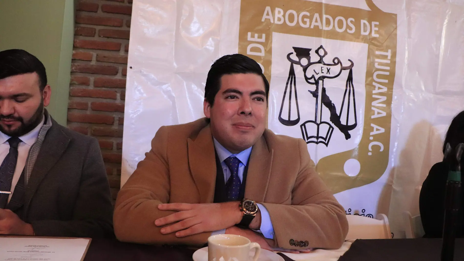 71-cl-alexander bazan- presidente del colegio de abogados de tijuana-3